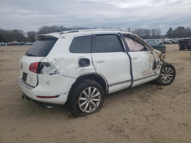 Photo 2 VIN: WVGEF9BP0DD006796 - VOLKSWAGEN TOUAREG V6 