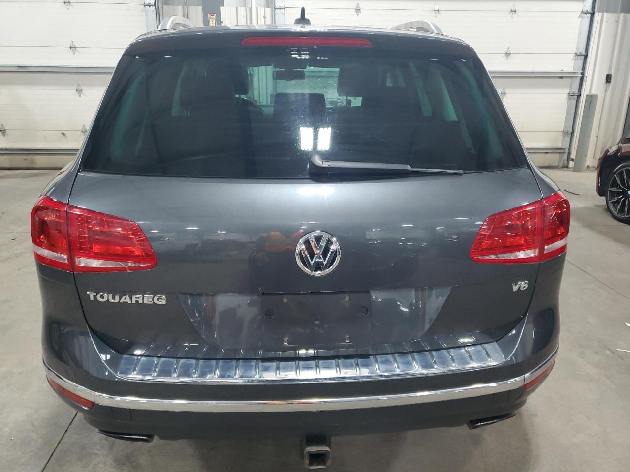 Photo 5 VIN: WVGEF9BP0FD005327 - VOLKSWAGEN TOUAREG 