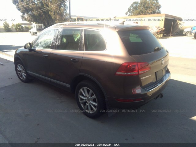 Photo 2 VIN: WVGEF9BP1DD013059 - VOLKSWAGEN TOUAREG 