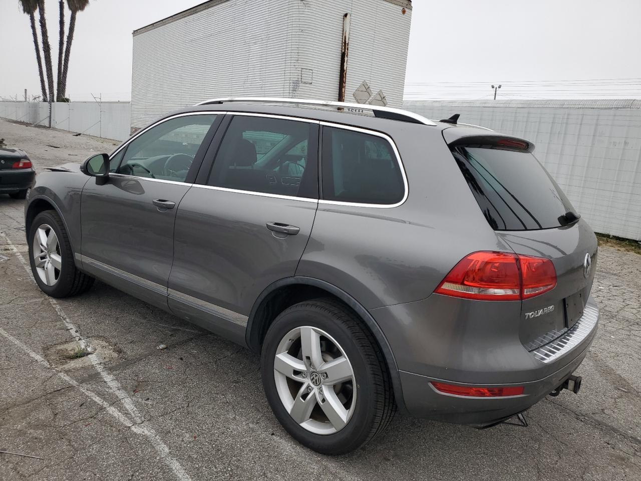 Photo 1 VIN: WVGEF9BP1ED012043 - VOLKSWAGEN TOUAREG 