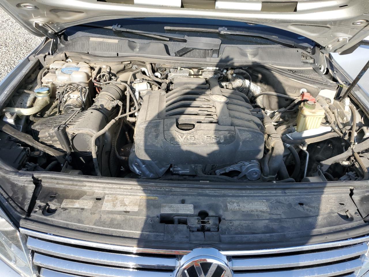 Photo 11 VIN: WVGEF9BP1FD007023 - VOLKSWAGEN TOUAREG 