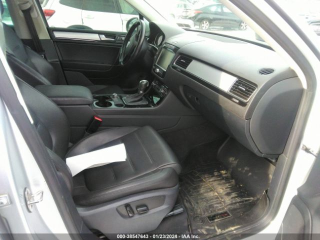 Photo 4 VIN: WVGEF9BP2DD012423 - VOLKSWAGEN TOUAREG 