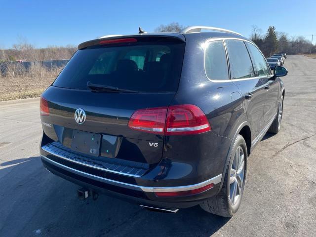 Photo 2 VIN: WVGEF9BP2FD003725 - VOLKSWAGEN TOUAREG 