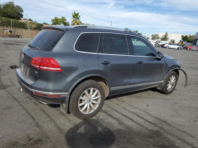 Photo 2 VIN: WVGEF9BP2FD004549 - VOLKSWAGEN TOUAREG V6 