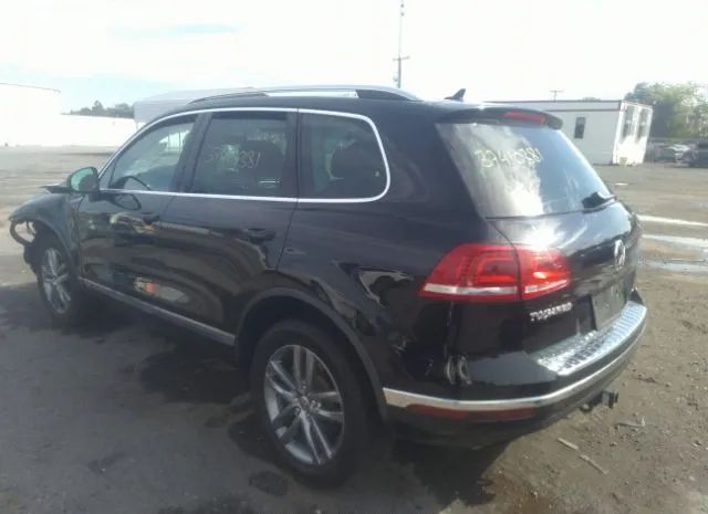 Photo 2 VIN: WVGEF9BP2FD005555 - VOLKSWAGEN TOUAREG 