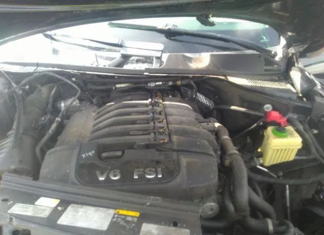 Photo 9 VIN: WVGEF9BP2FD005555 - VOLKSWAGEN TOUAREG 