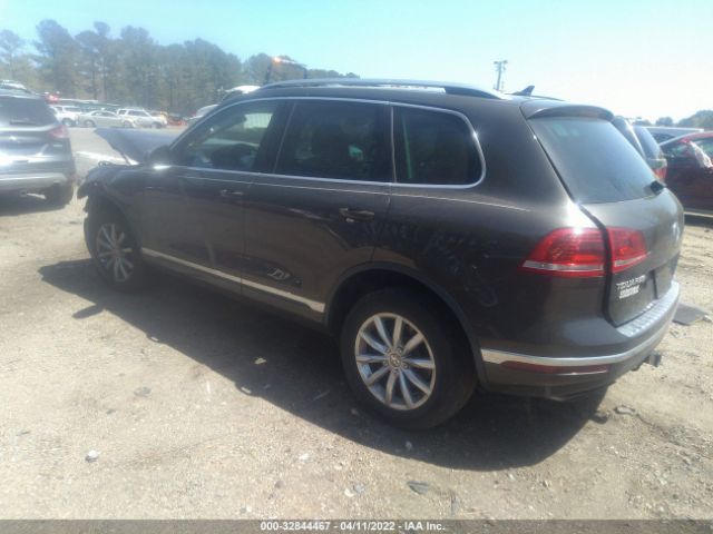 Photo 2 VIN: WVGEF9BP2GD001815 - VOLKSWAGEN TOUAREG 