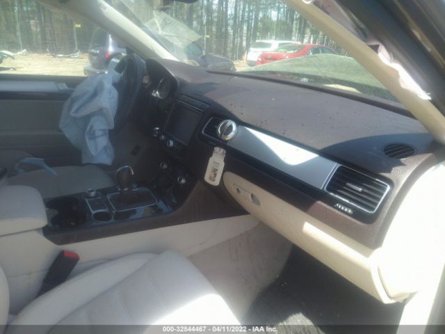 Photo 4 VIN: WVGEF9BP2GD001815 - VOLKSWAGEN TOUAREG 