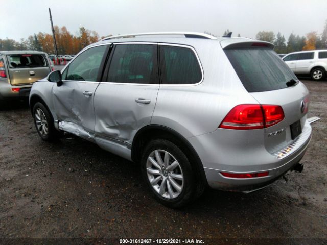 Photo 2 VIN: WVGEF9BP3CD005964 - VOLKSWAGEN TOUAREG 