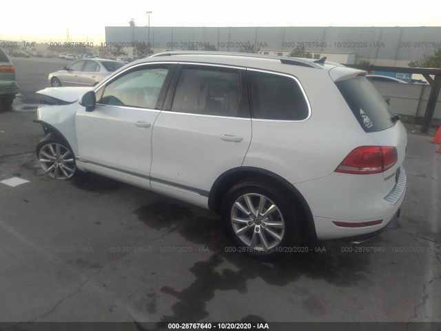 Photo 2 VIN: WVGEF9BP3ED001559 - VOLKSWAGEN TOUAREG 