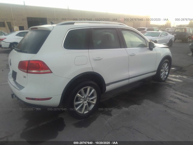 Photo 3 VIN: WVGEF9BP3ED001559 - VOLKSWAGEN TOUAREG 