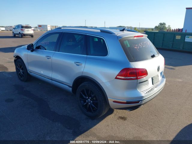 Photo 2 VIN: WVGEF9BP3FD006651 - VOLKSWAGEN TOUAREG 