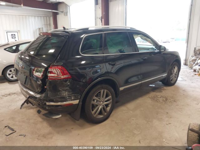 Photo 3 VIN: WVGEF9BP3GD010636 - VOLKSWAGEN TOUAREG 