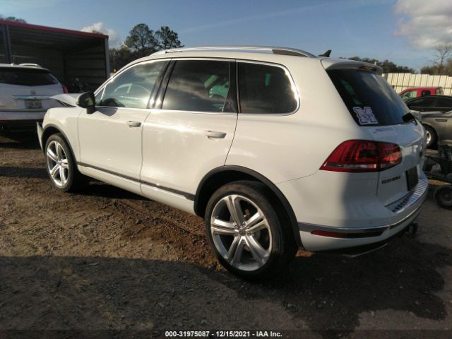 Photo 2 VIN: WVGEF9BP3GD011186 - VOLKSWAGEN TOUAREG 