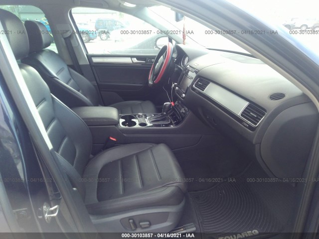 Photo 4 VIN: WVGEF9BP4CD005780 - VOLKSWAGEN TOUAREG 