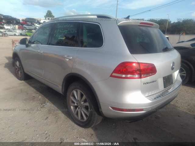 Photo 2 VIN: WVGEF9BP4DD006025 - VOLKSWAGEN TOUAREG 