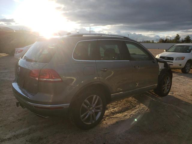 Photo 2 VIN: WVGEF9BP4GD010760 - VOLKSWAGEN TOUAREG 