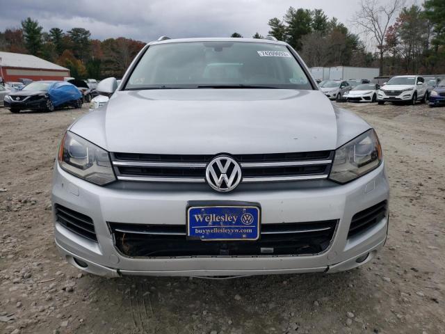 Photo 4 VIN: WVGEF9BP5CD009899 - VOLKSWAGEN TOUAREG 