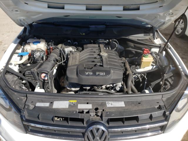 Photo 6 VIN: WVGEF9BP5ED012899 - VOLKSWAGEN TOUAREG V6 