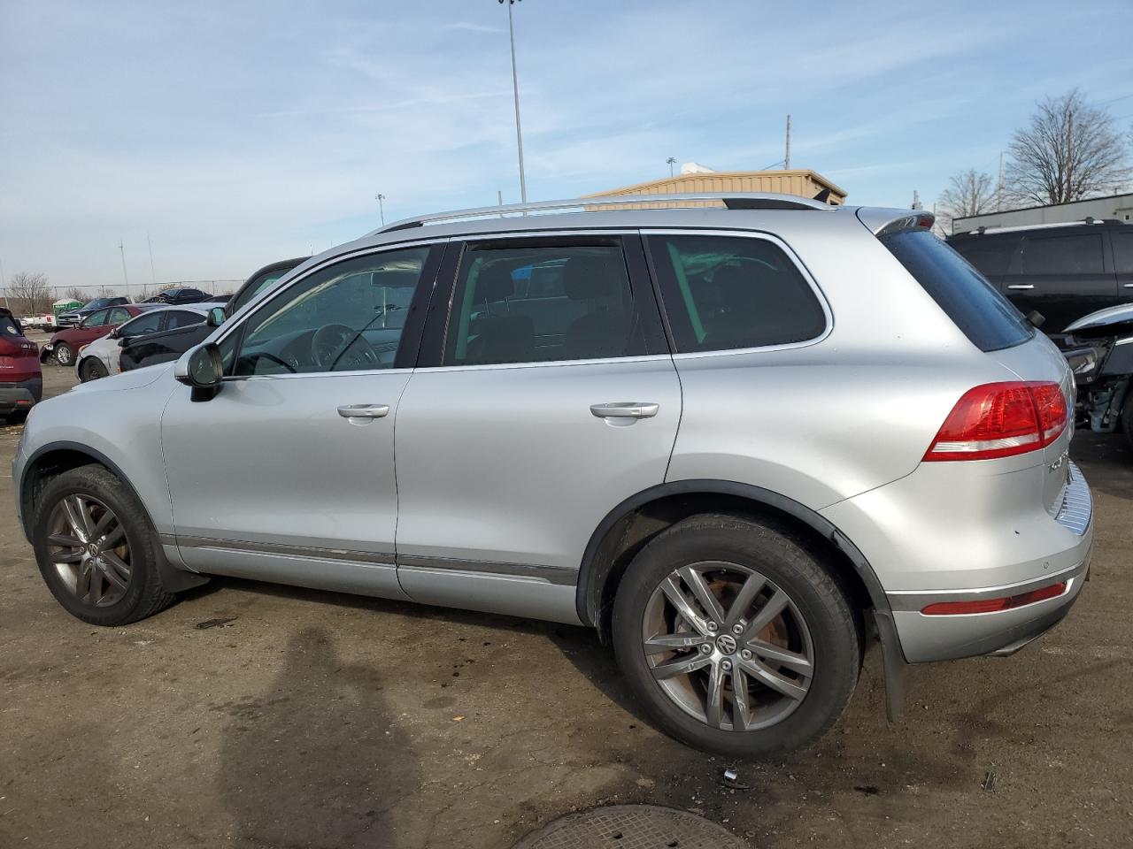 Photo 1 VIN: WVGEF9BP5FD002732 - VOLKSWAGEN TOUAREG 