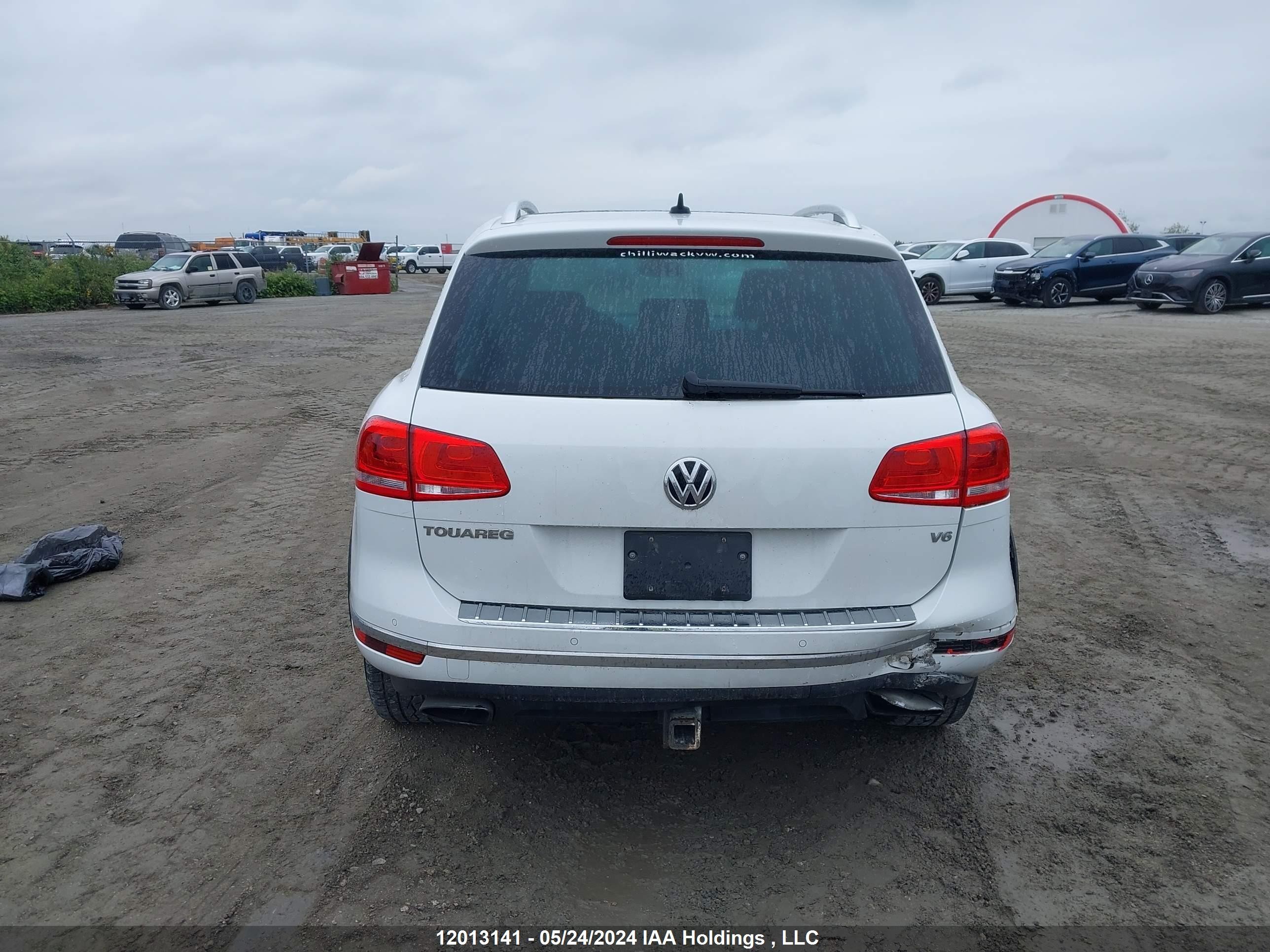 Photo 15 VIN: WVGEF9BP5FD003539 - VOLKSWAGEN TOUAREG 