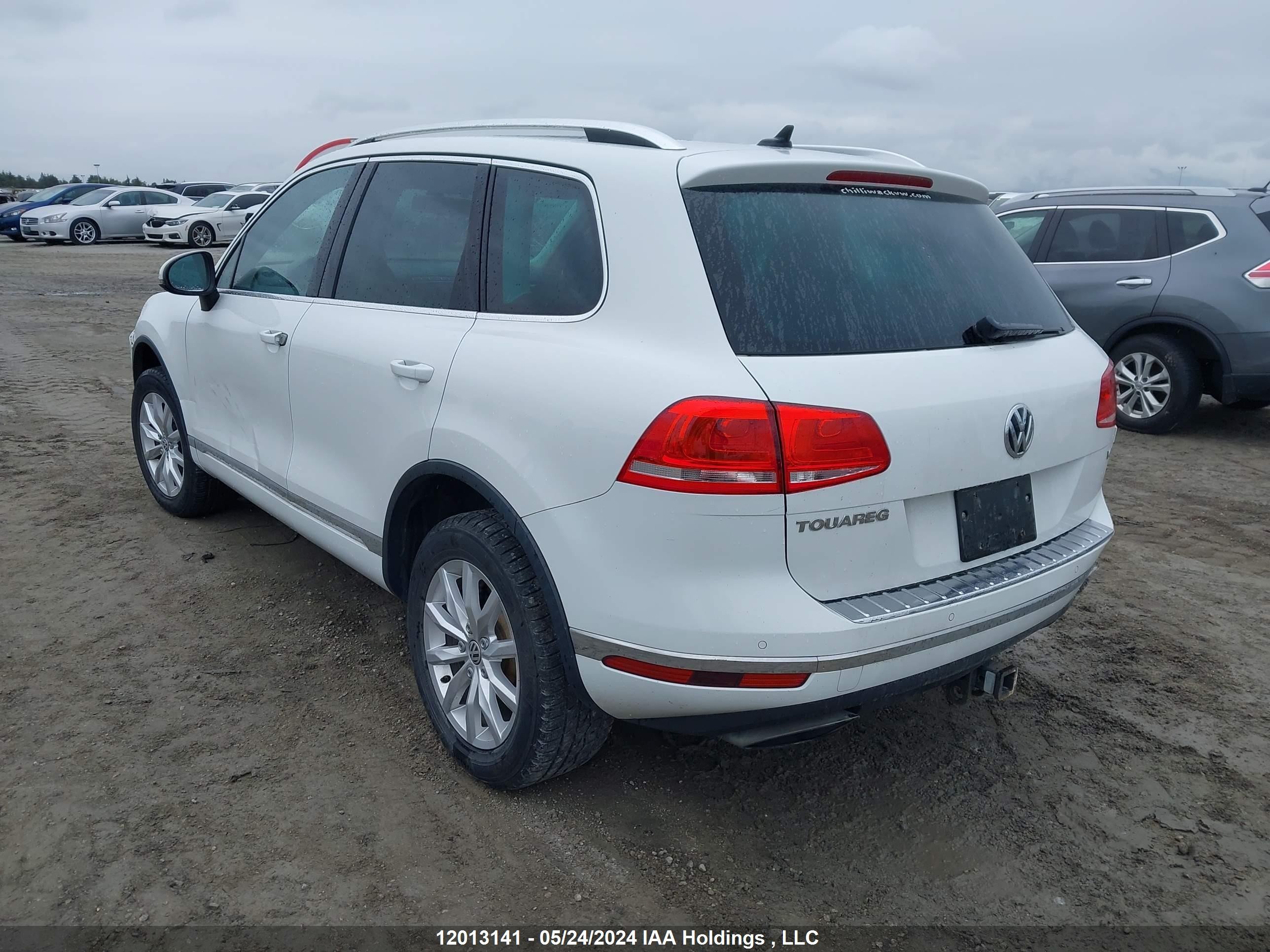 Photo 2 VIN: WVGEF9BP5FD003539 - VOLKSWAGEN TOUAREG 