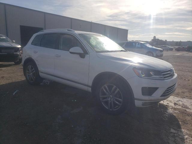 Photo 3 VIN: WVGEF9BP5FD005002 - VOLKSWAGEN TOUAREG V6 