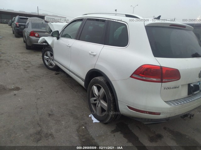 Photo 2 VIN: WVGEF9BP6CD007921 - VOLKSWAGEN TOUAREG 