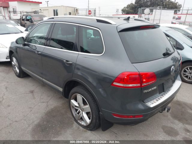 Photo 2 VIN: WVGEF9BP6CD009233 - VOLKSWAGEN TOUAREG 