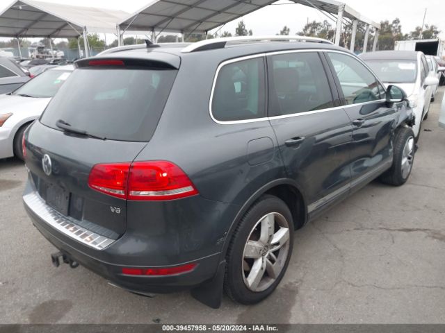 Photo 3 VIN: WVGEF9BP6CD009233 - VOLKSWAGEN TOUAREG 