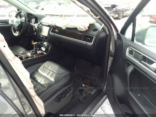 Photo 4 VIN: WVGEF9BP6DD012098 - VOLKSWAGEN TOUAREG 