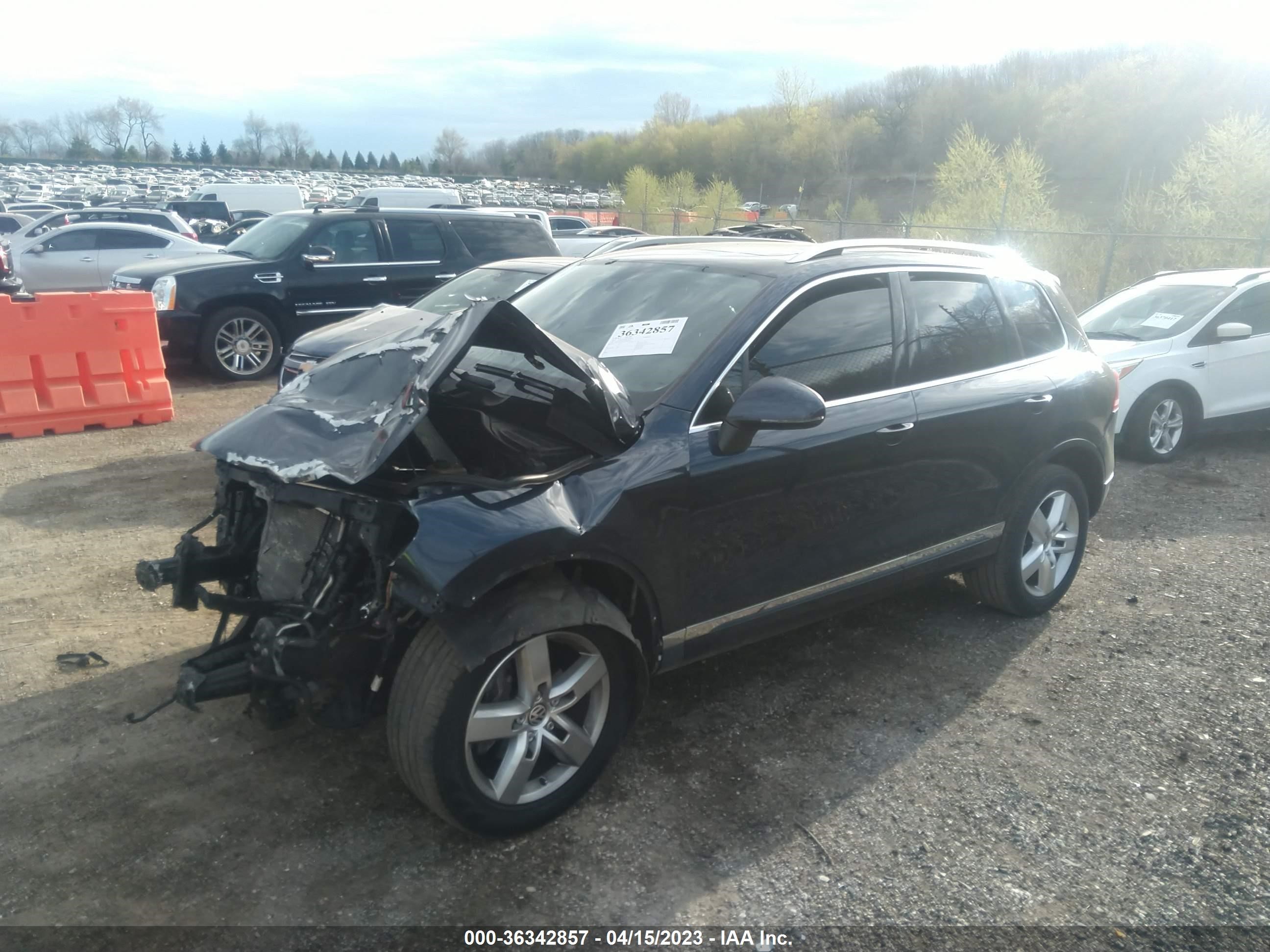 Photo 1 VIN: WVGEF9BP7DD006049 - VOLKSWAGEN TOUAREG 