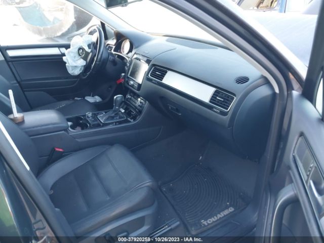 Photo 4 VIN: WVGEF9BP7ED005503 - VOLKSWAGEN TOUAREG 