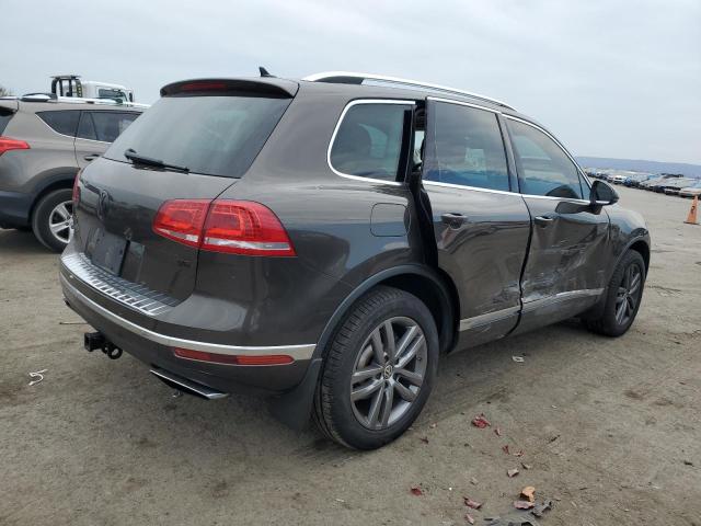 Photo 2 VIN: WVGEF9BP7GD009800 - VOLKSWAGEN TOUAREG 