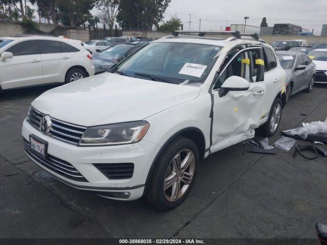 Photo 1 VIN: WVGEF9BP8FD002370 - VOLKSWAGEN TOUAREG 