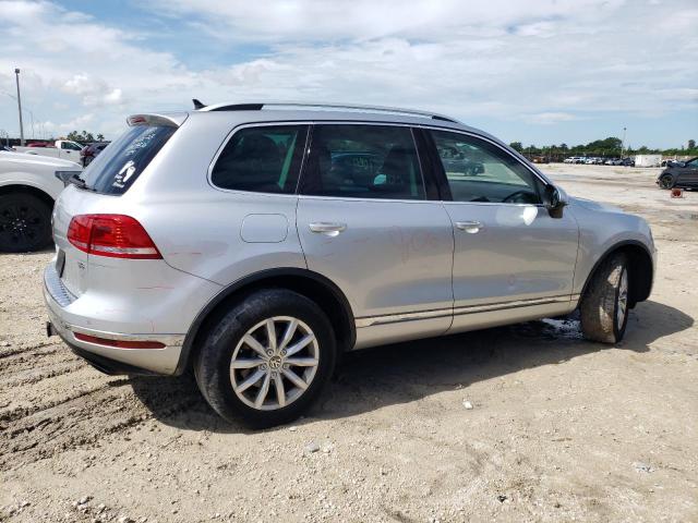 Photo 2 VIN: WVGEF9BP8GD010356 - VOLKSWAGEN TOUAREG 