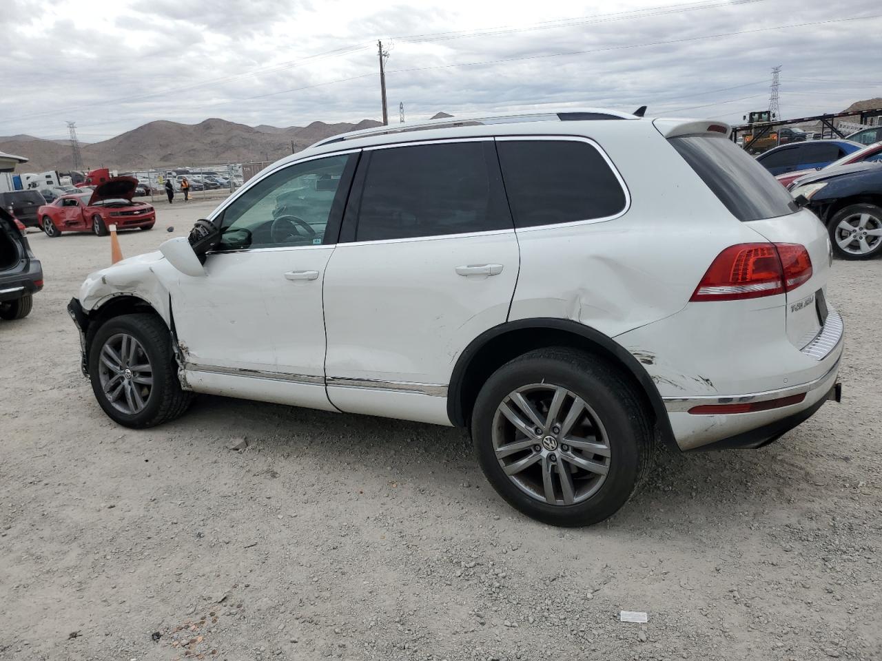 Photo 1 VIN: WVGEF9BP9FD006668 - VOLKSWAGEN TOUAREG 