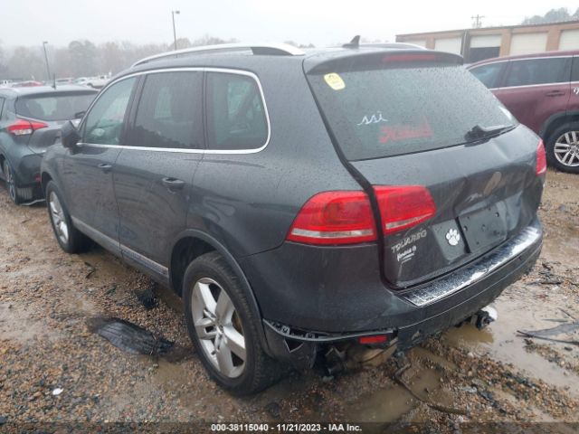 Photo 2 VIN: WVGEF9BPXDD002836 - VOLKSWAGEN TOUAREG 