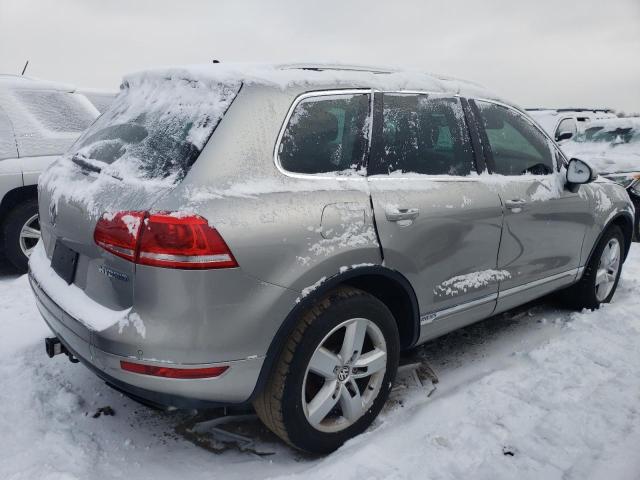 Photo 2 VIN: WVGEG9BP1CD007483 - VOLKSWAGEN TOUAREG HY 