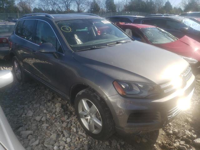 Photo 3 VIN: WVGEK9BP2CD007281 - VOLKSWAGEN TOUAREG 