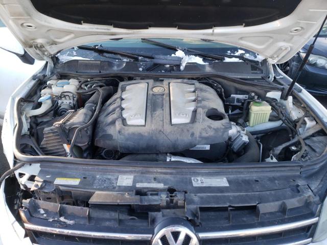 Photo 6 VIN: WVGEK9BP3CD009590 - VOLKSWAGEN TOUAREG 