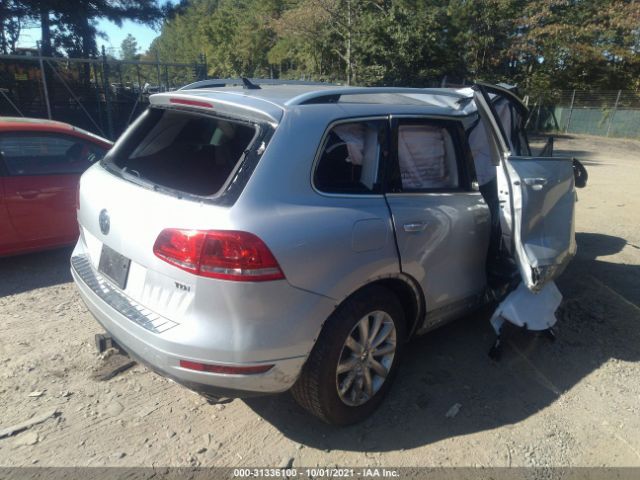 Photo 3 VIN: WVGEK9BP9CD006323 - VOLKSWAGEN TOUAREG 