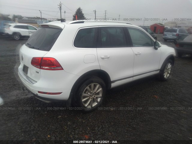 Photo 3 VIN: WVGEP9BP0ED008210 - VOLKSWAGEN TOUAREG 