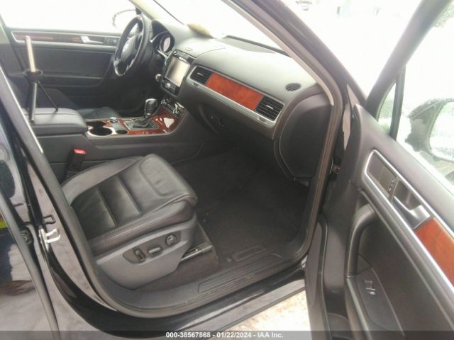 Photo 4 VIN: WVGEP9BP1DD004942 - VOLKSWAGEN TOUAREG 