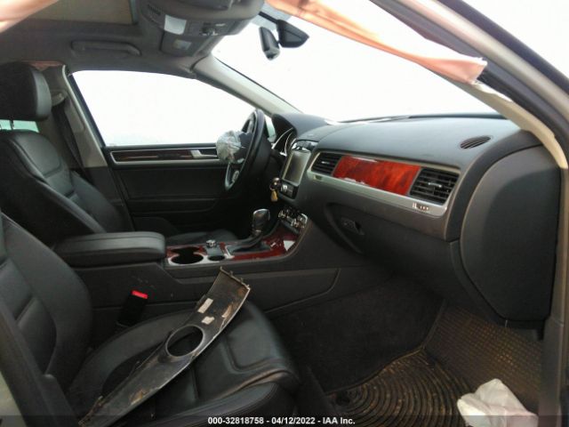 Photo 4 VIN: WVGEP9BP1ED009124 - VOLKSWAGEN TOUAREG 