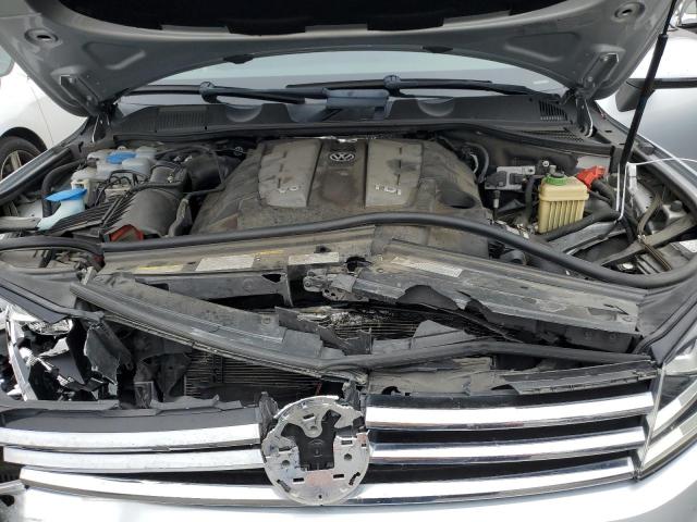 Photo 10 VIN: WVGEP9BP1FD006838 - VOLKSWAGEN TOUAREG V6 