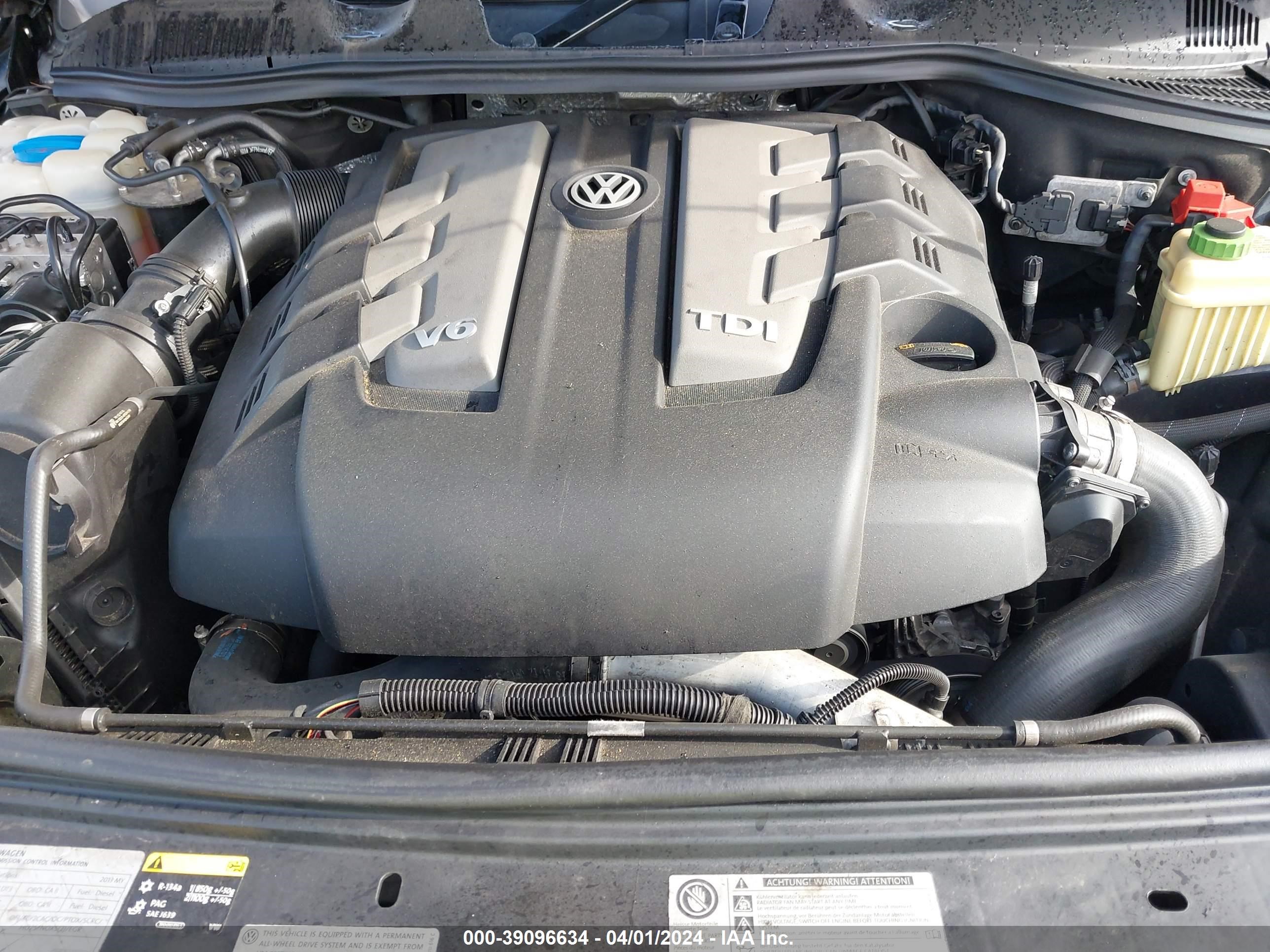 Photo 9 VIN: WVGEP9BP2DD005873 - VOLKSWAGEN TOUAREG 