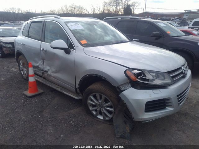 Photo 0 VIN: WVGEP9BP2ED001890 - VOLKSWAGEN TOUAREG 