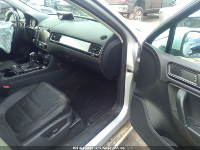 Photo 4 VIN: WVGEP9BP2ED001890 - VOLKSWAGEN TOUAREG 