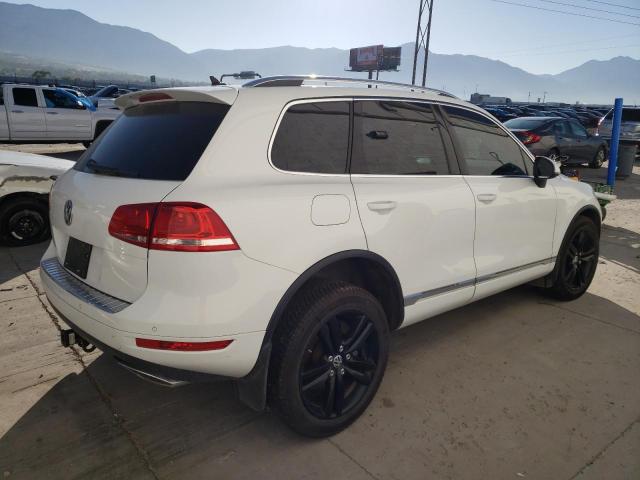 Photo 2 VIN: WVGEP9BP3DD012945 - VOLKSWAGEN TOUAREG 